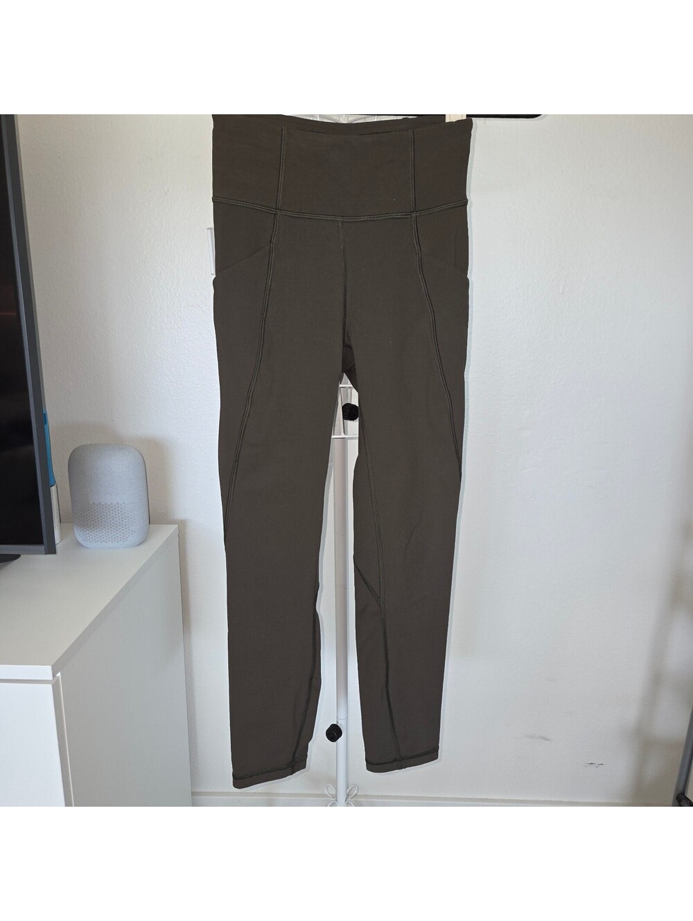 Lululemon Time To Sweat Crop 23" - Dark Olive Size 2